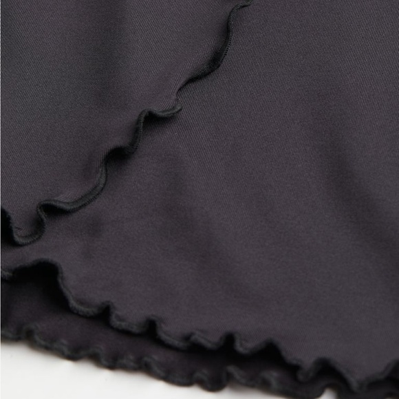 H&M V neck wrap dress - Picture 3 of 11